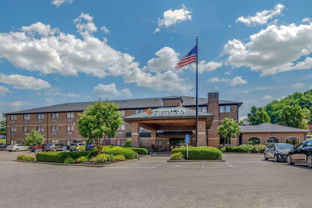 Comfort Inn Millersburg Exterior photo