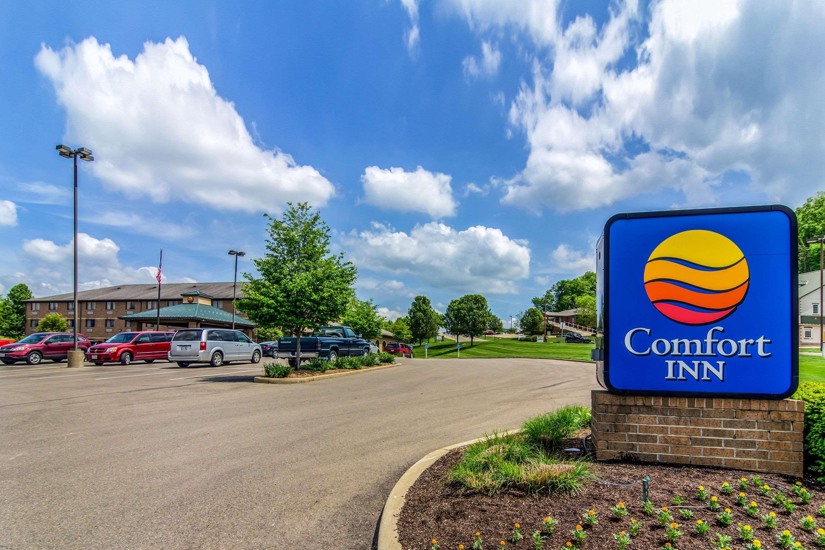 Comfort Inn Millersburg Exterior photo