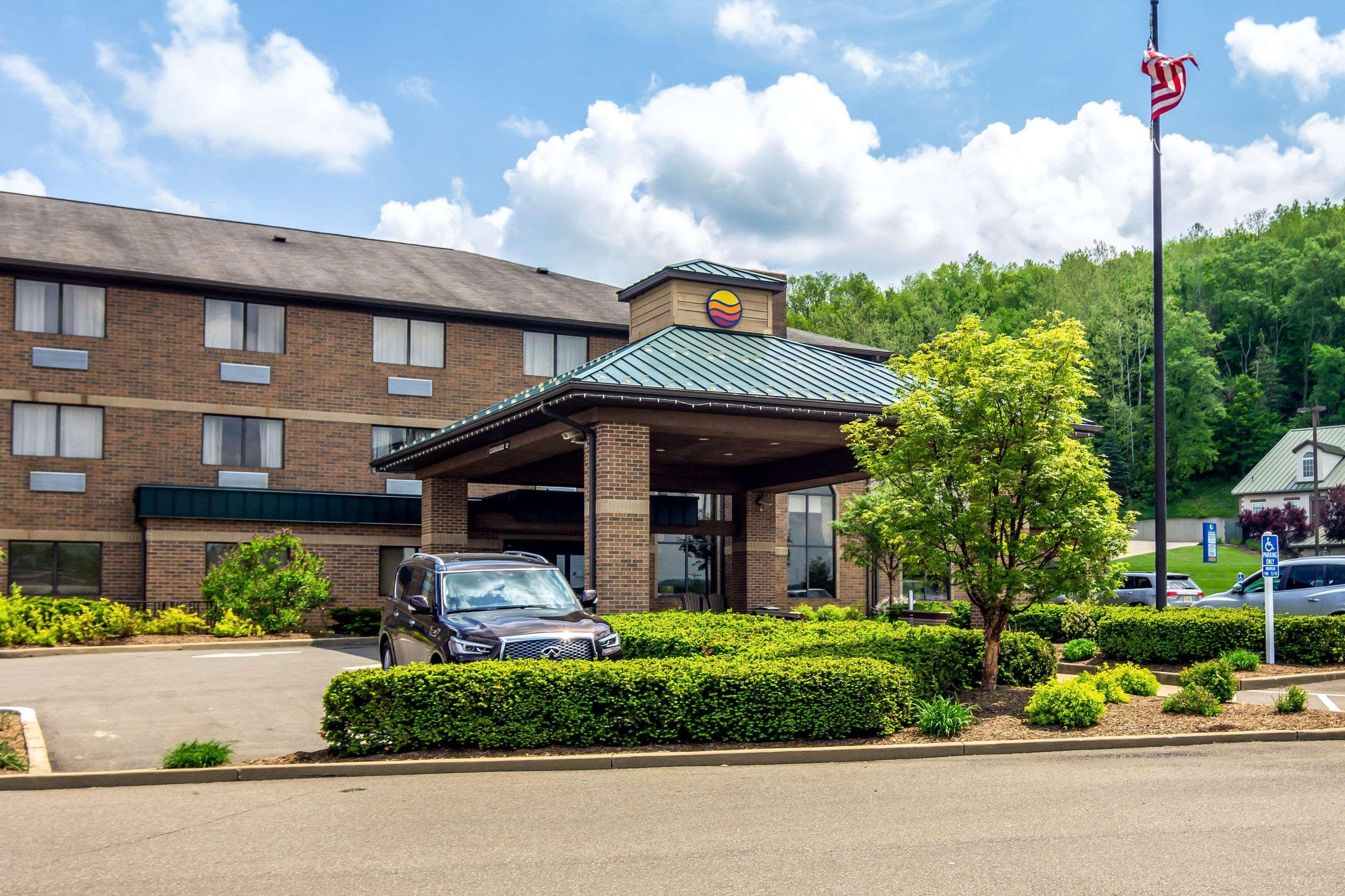 Comfort Inn Millersburg Exterior photo