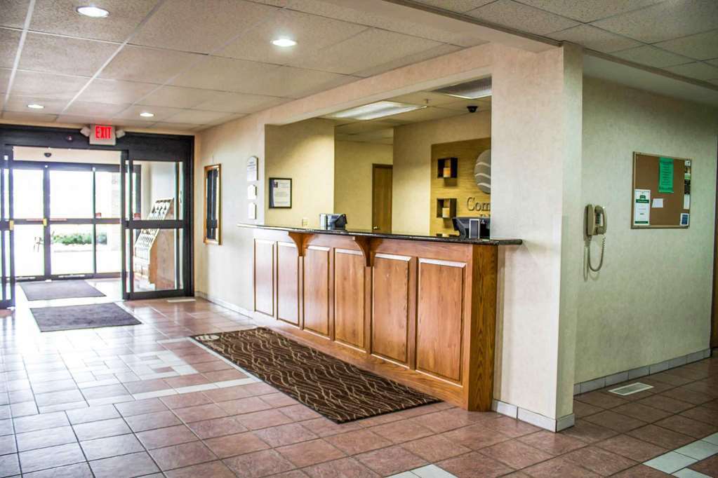 Comfort Inn Millersburg Interior photo